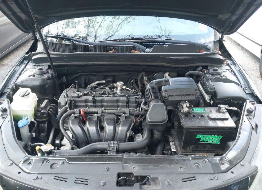 Photo 10 of 2013 Kia Optima LX (VIN 5XXGM4A78DG240665)