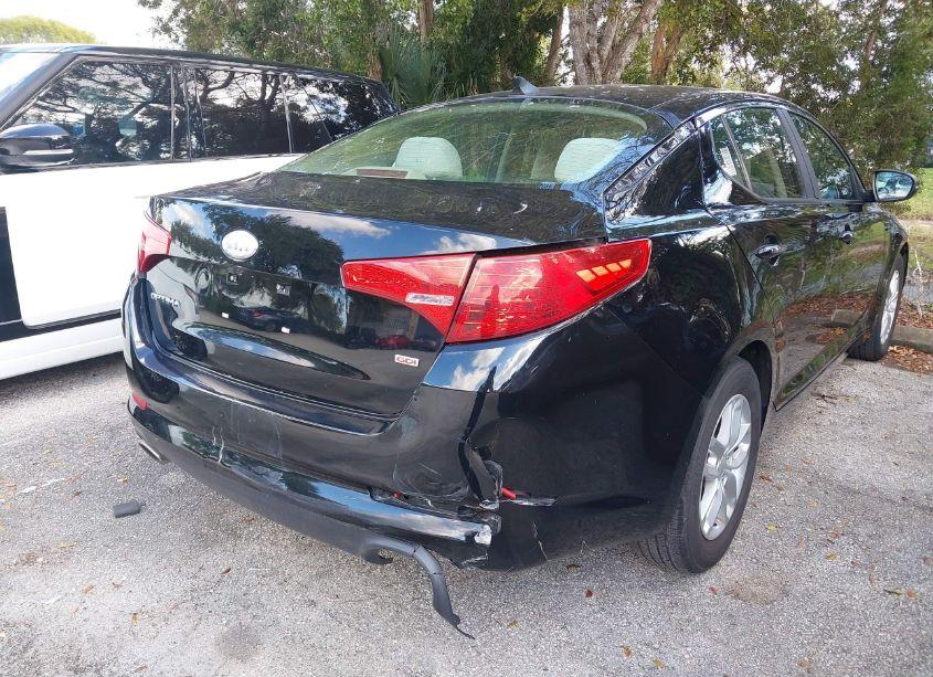Photo 6 of 2013 Kia Optima LX (VIN 5XXGM4A78DG240665)