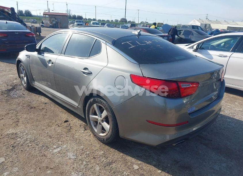 Photo 3 of 2014 Kia Optima LX (VIN 5XXGM4A78EG274557)