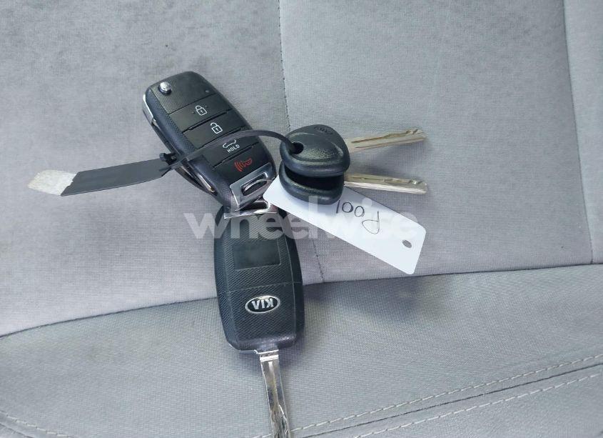 Photo 11 of 2014 Kia Optima LX (VIN 5XXGM4A78EG286529)