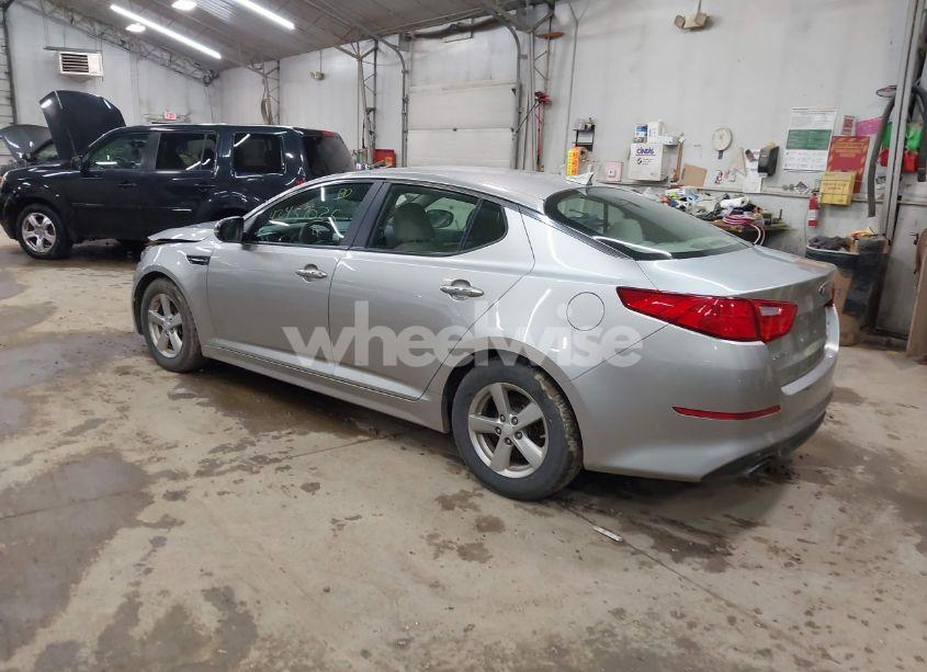 Photo 3 of 2014 Kia Optima LX (VIN 5XXGM4A78EG291262)