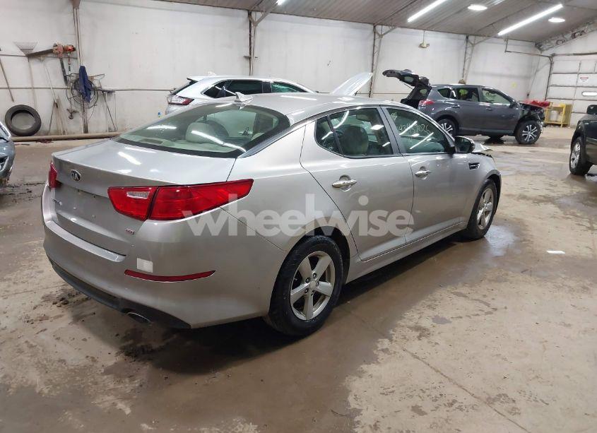 Photo 4 of 2014 Kia Optima LX (VIN 5XXGM4A78EG291262)
