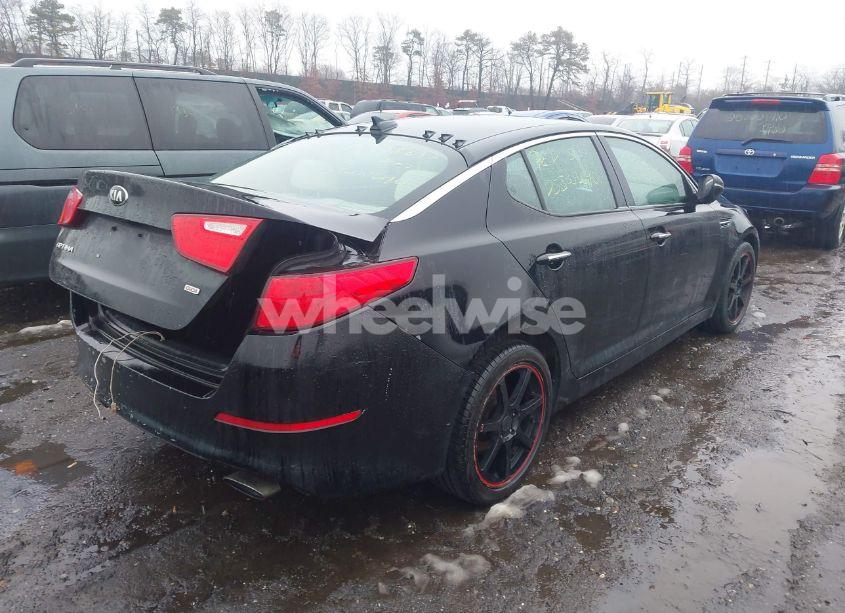 Photo 4 of 2014 Kia Optima LX (VIN 5XXGM4A78EG297899)