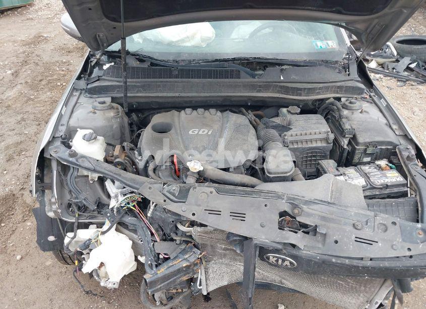 Photo 10 of 2014 Kia Optima LX (VIN 5XXGM4A78EG304284)