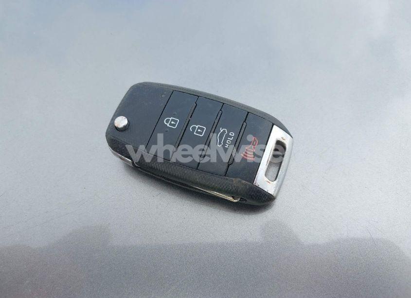 Photo 11 of 2014 Kia Optima LX (VIN 5XXGM4A78EG304284)