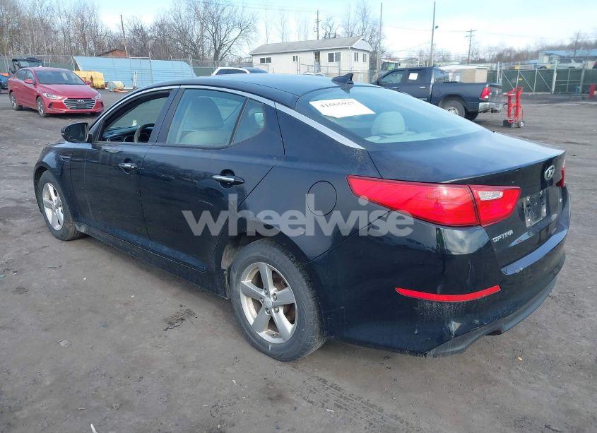 Photo 3 of 2014 Kia Optima LX (VIN 5XXGM4A78EG312143)