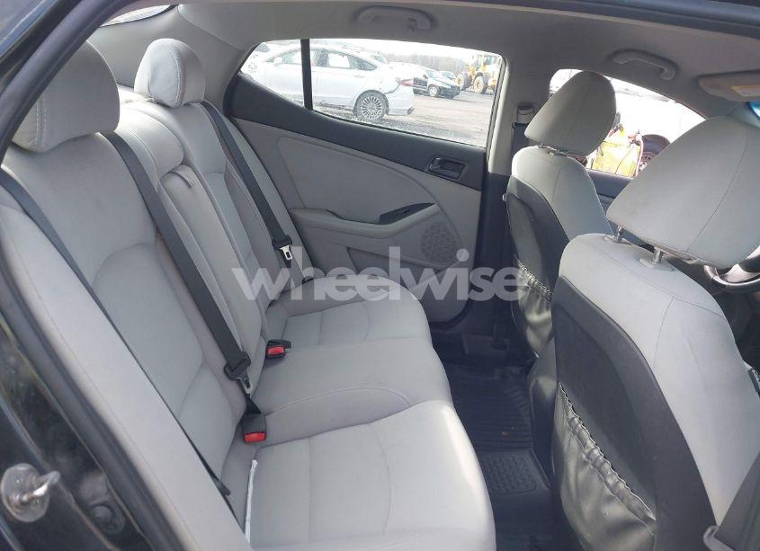 Photo 8 of 2014 Kia Optima LX (VIN 5XXGM4A78EG312143)
