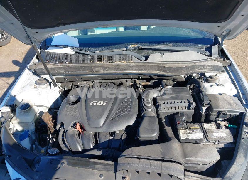 Photo 10 of 2014 Kia Optima LX (VIN 5XXGM4A78EG315530)