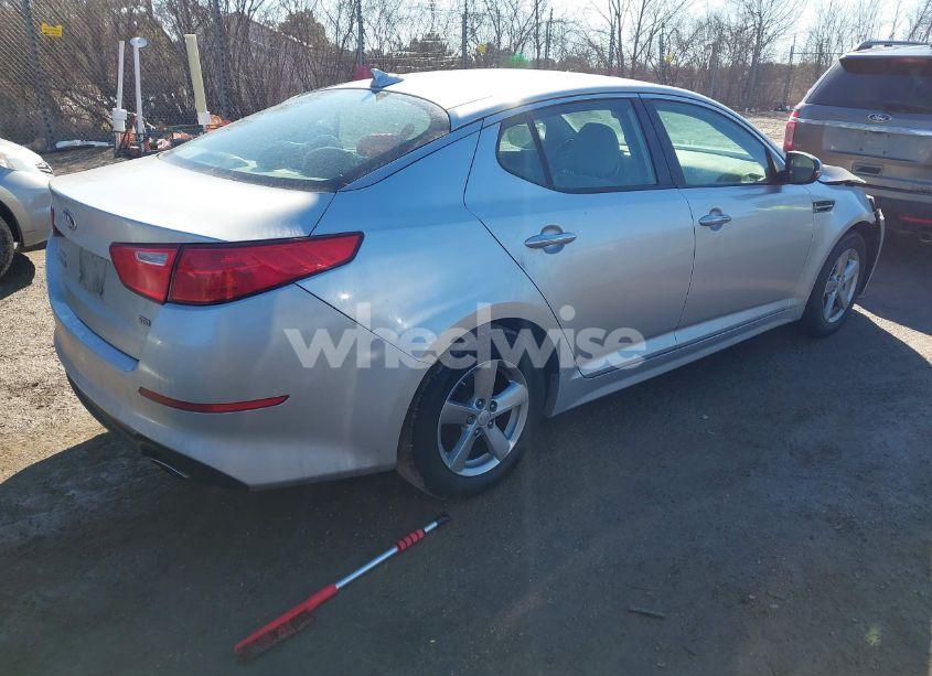 Photo 4 of 2014 Kia Optima LX (VIN 5XXGM4A78EG315530)