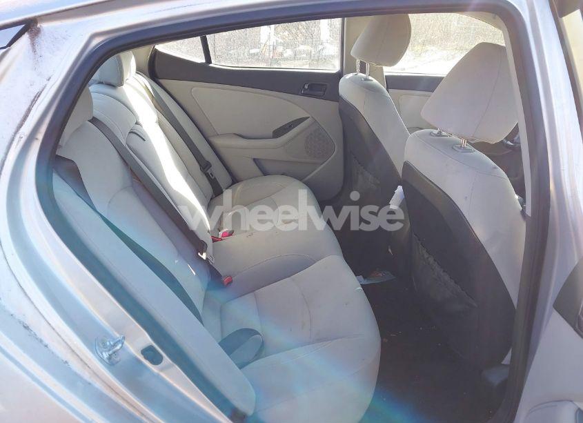 Photo 8 of 2014 Kia Optima LX (VIN 5XXGM4A78EG315530)