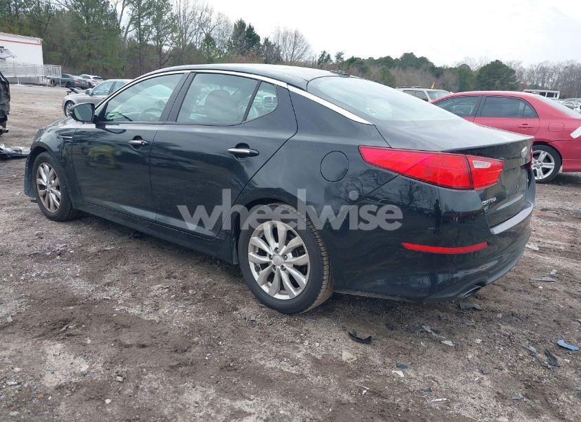 Photo 3 of 2014 Kia Optima LX (VIN 5XXGM4A78EG340184)