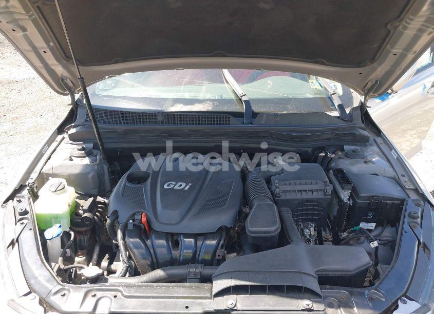 Photo 10 of 2014 Kia Optima LX (VIN 5XXGM4A78EG349757)