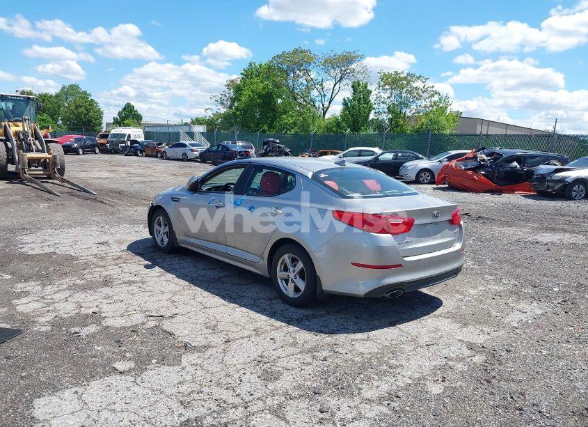 Photo 3 of 2014 Kia Optima LX (VIN 5XXGM4A78EG349757)