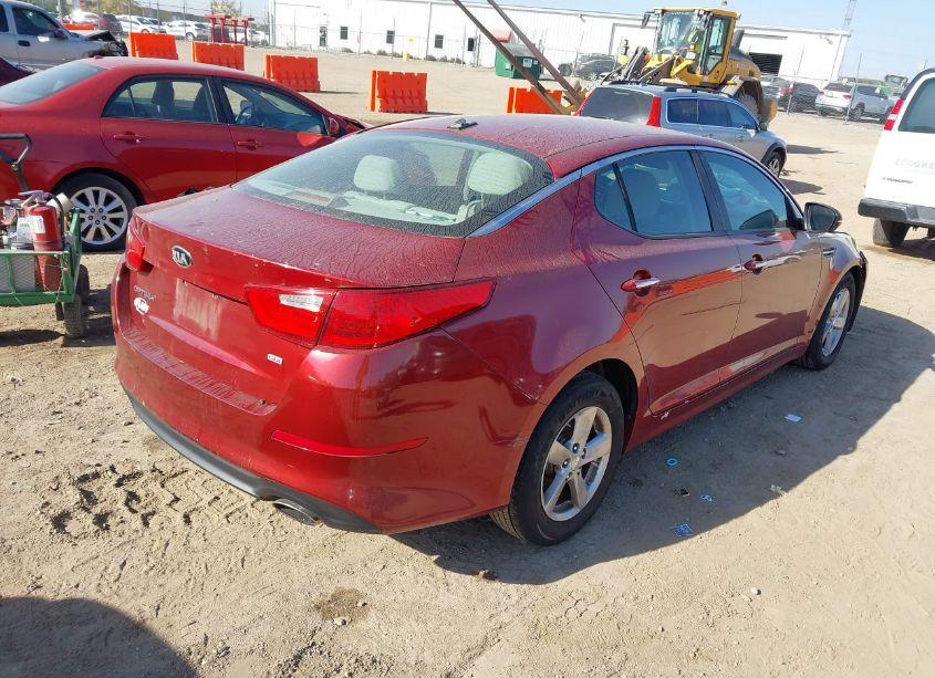 Photo 4 of 2015 Kia Optima LX (VIN 5XXGM4A78FG364499)