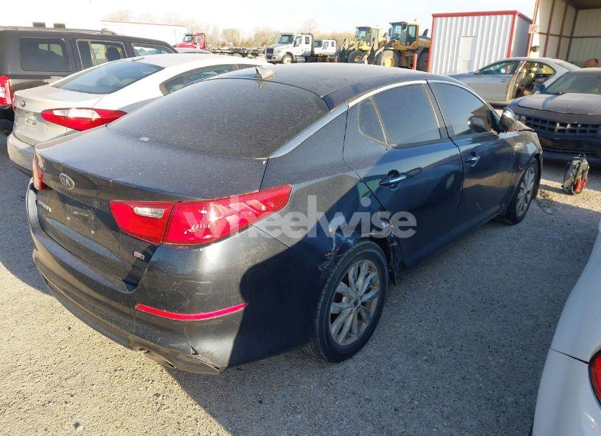 Photo 4 of 2015 Kia Optima LX (VIN 5XXGM4A78FG367435)