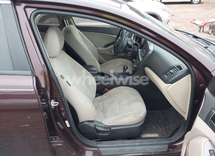 Photo 5 of 2015 Kia Optima LX (VIN 5XXGM4A78FG377883)