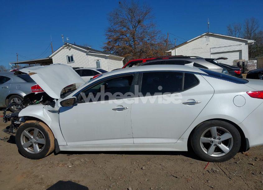 Photo 14 of 2015 Kia Optima LX (VIN 5XXGM4A78FG385904)