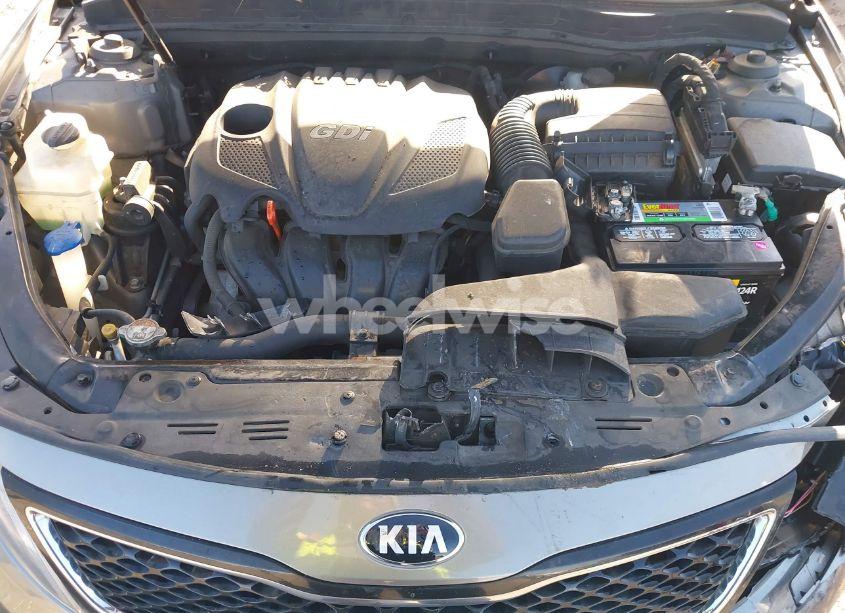 Photo 10 of 2015 Kia Optima LX (VIN 5XXGM4A78FG399821)