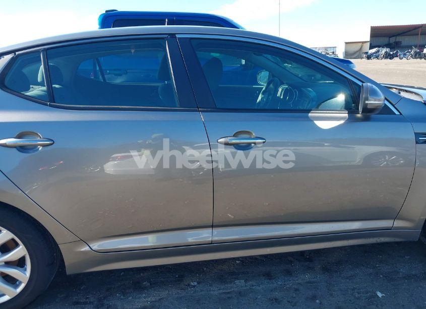 Photo 13 of 2015 Kia Optima LX (VIN 5XXGM4A78FG399821)