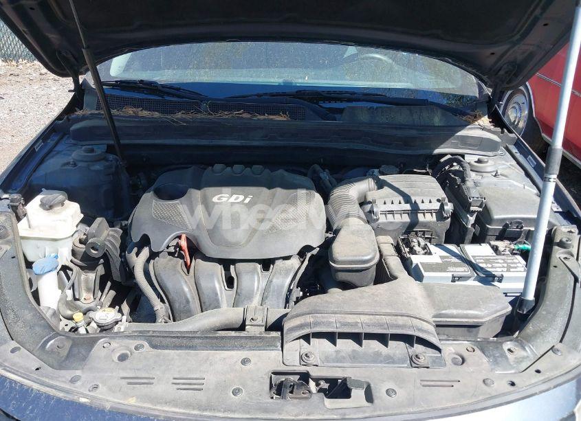 Photo 10 of 2015 Kia Optima LX (VIN 5XXGM4A78FG437581)