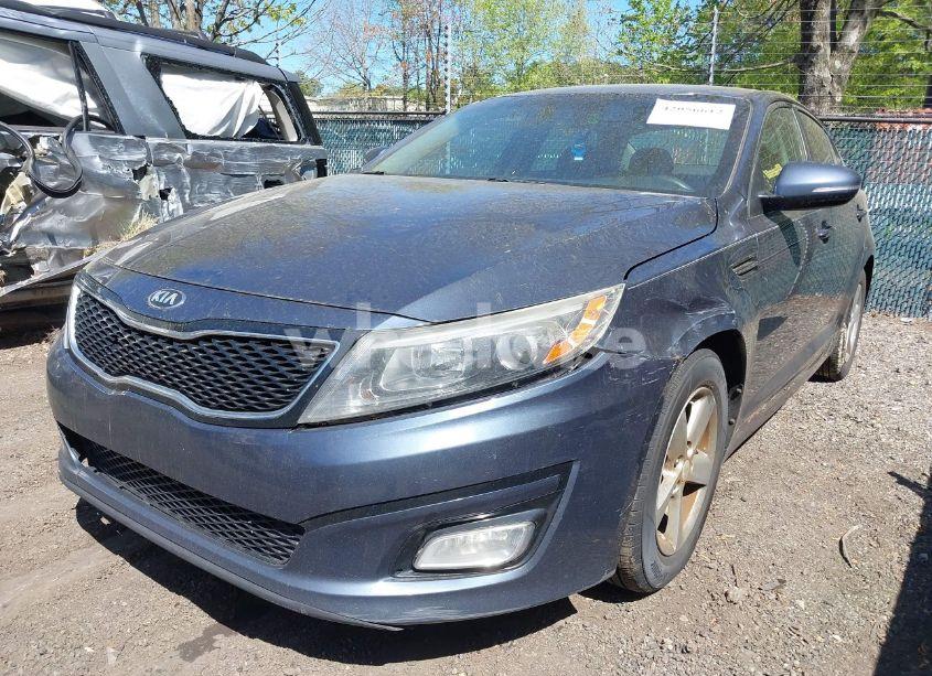 Photo 6 of 2015 Kia Optima LX (VIN 5XXGM4A78FG437581)