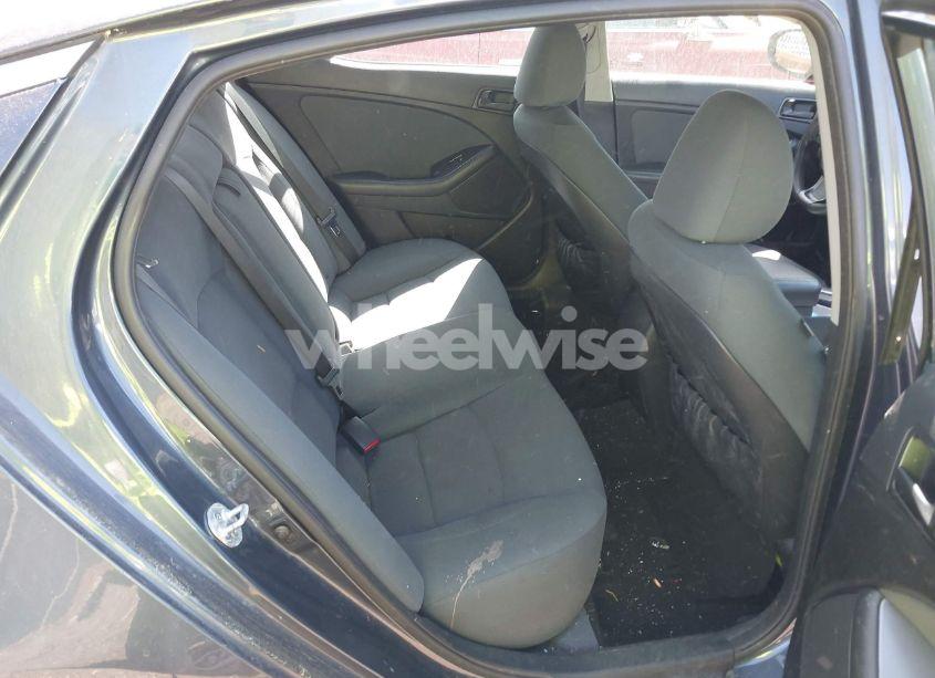 Photo 8 of 2015 Kia Optima LX (VIN 5XXGM4A78FG437581)