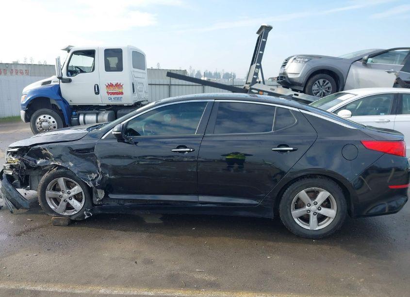 Photo 15 of 2015 Kia Optima LX (VIN 5XXGM4A78FG437936)