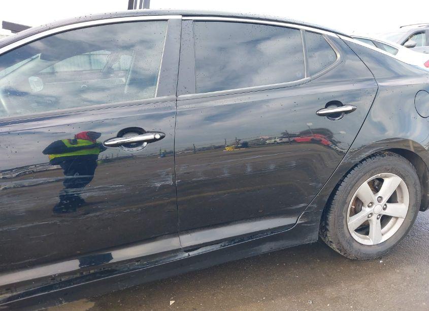 Photo 20 of 2015 Kia Optima LX (VIN 5XXGM4A78FG437936)