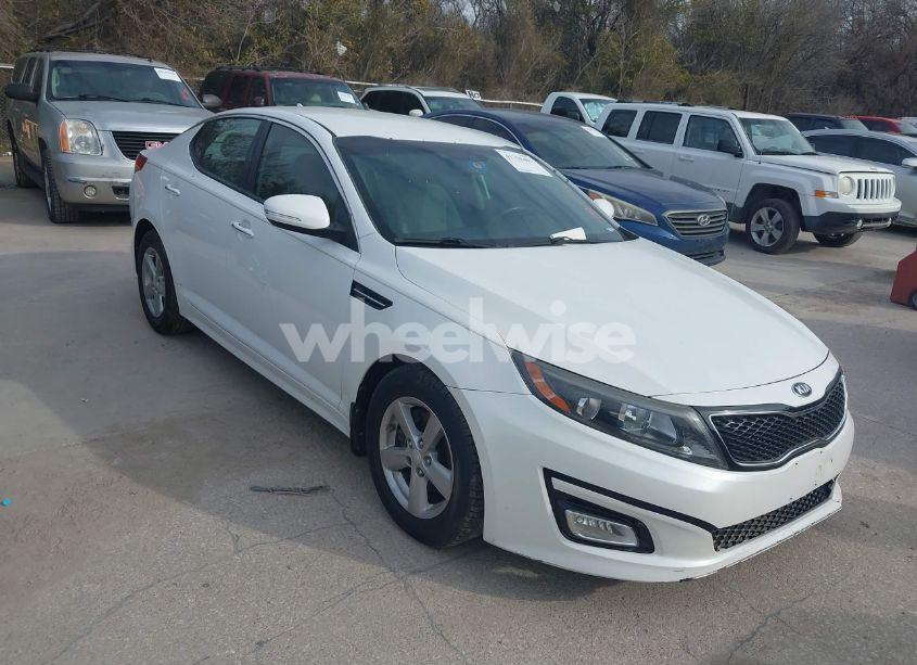 2015 Kia Optima LX (VIN 5XXGM4A78FG438844) main photo