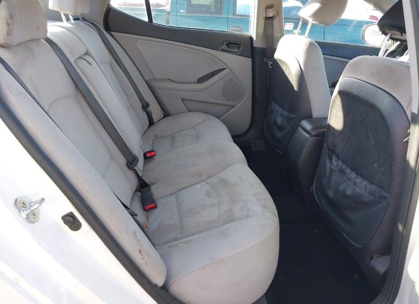 Photo 8 of 2015 Kia Optima LX (VIN 5XXGM4A78FG440447)