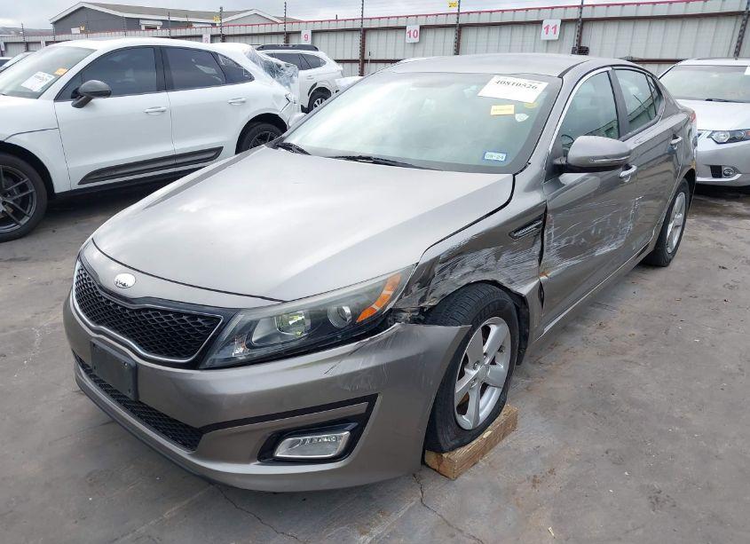 Photo 2 of 2015 Kia Optima LX (VIN 5XXGM4A78FG441338)