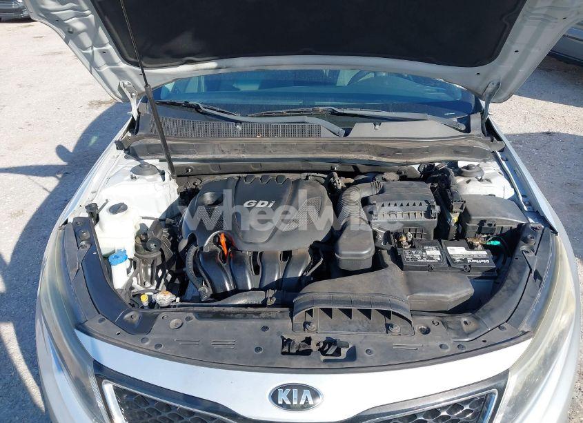 Photo 10 of 2015 Kia Optima LX (VIN 5XXGM4A78FG442537)