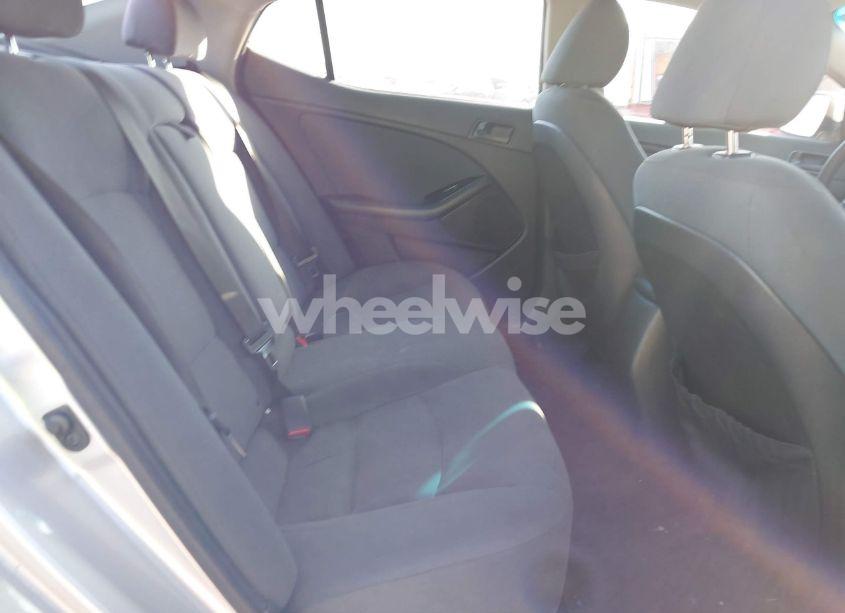 Photo 8 of 2015 Kia Optima LX (VIN 5XXGM4A78FG442537)