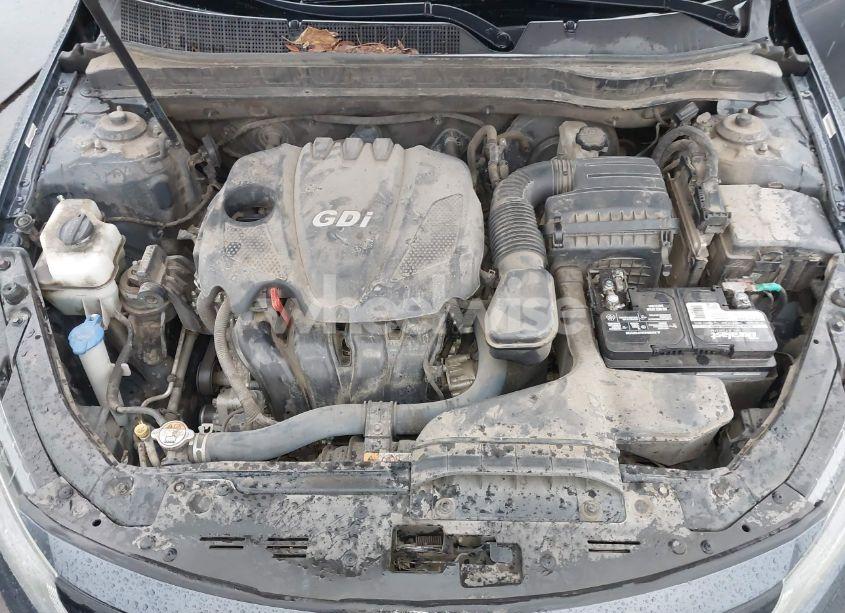 Photo 10 of 2015 Kia Optima LX (VIN 5XXGM4A78FG445230)