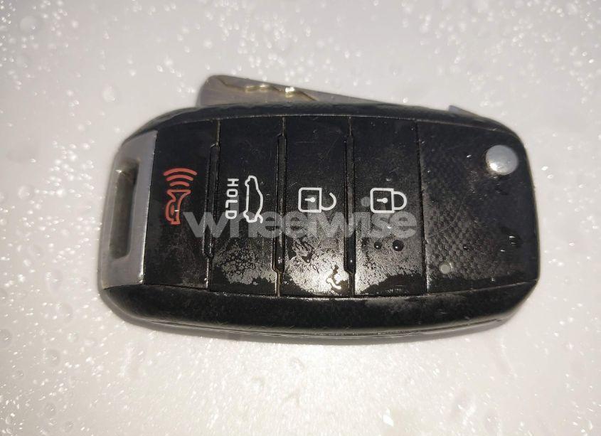 Photo 11 of 2015 Kia Optima LX (VIN 5XXGM4A78FG445230)