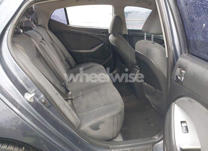 Photo 8 of 2015 Kia Optima LX (VIN 5XXGM4A78FG445230)