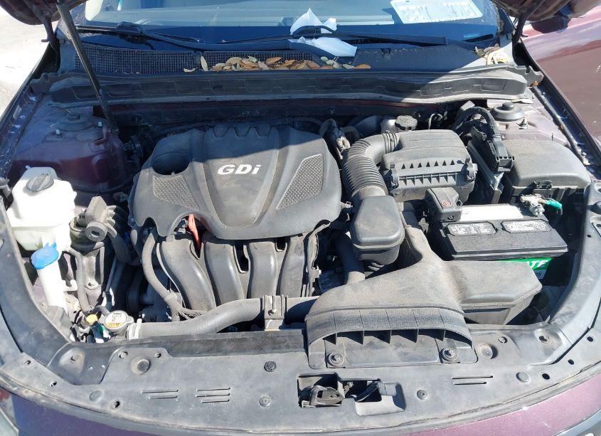 Photo 10 of 2015 Kia Optima LX (VIN 5XXGM4A78FG445678)