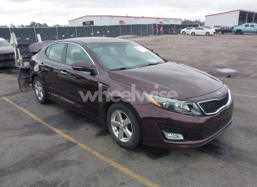2015 Kia Optima LX (VIN 5XXGM4A78FG463291) main photo