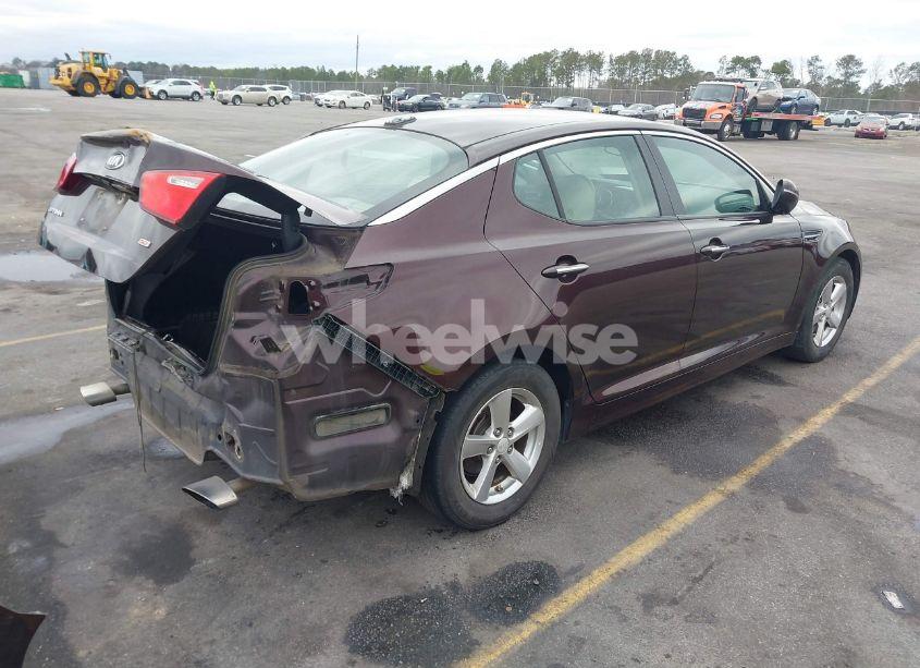 Photo 4 of 2015 Kia Optima LX (VIN 5XXGM4A78FG463291)