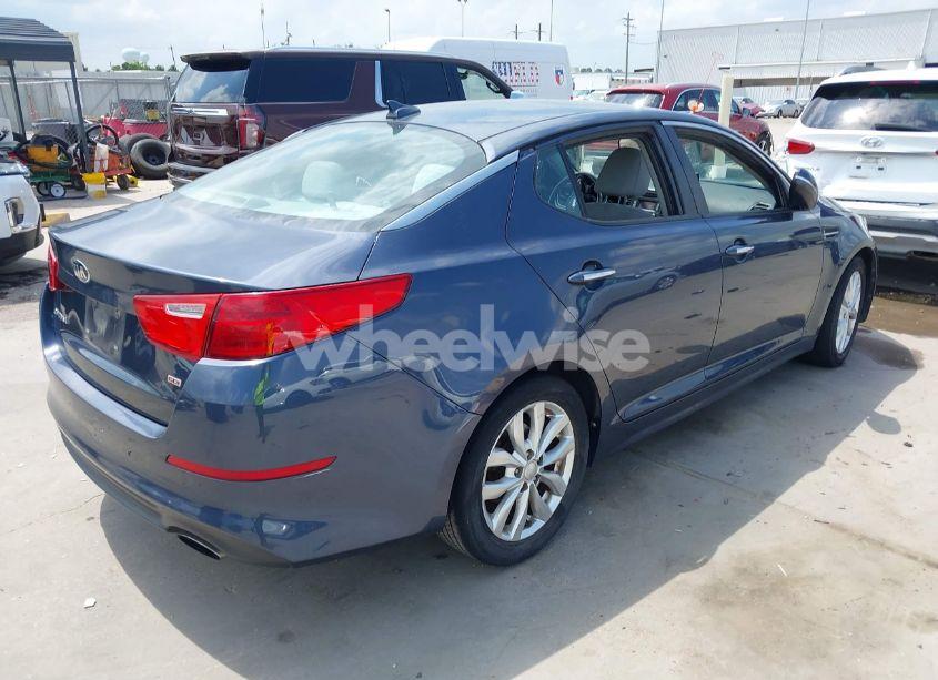 Photo 4 of 2015 Kia Optima LX (VIN 5XXGM4A78FG464568)