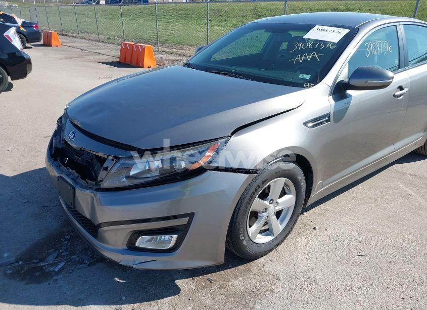 Photo 13 of 2015 Kia Optima LX (VIN 5XXGM4A78FG469124)
