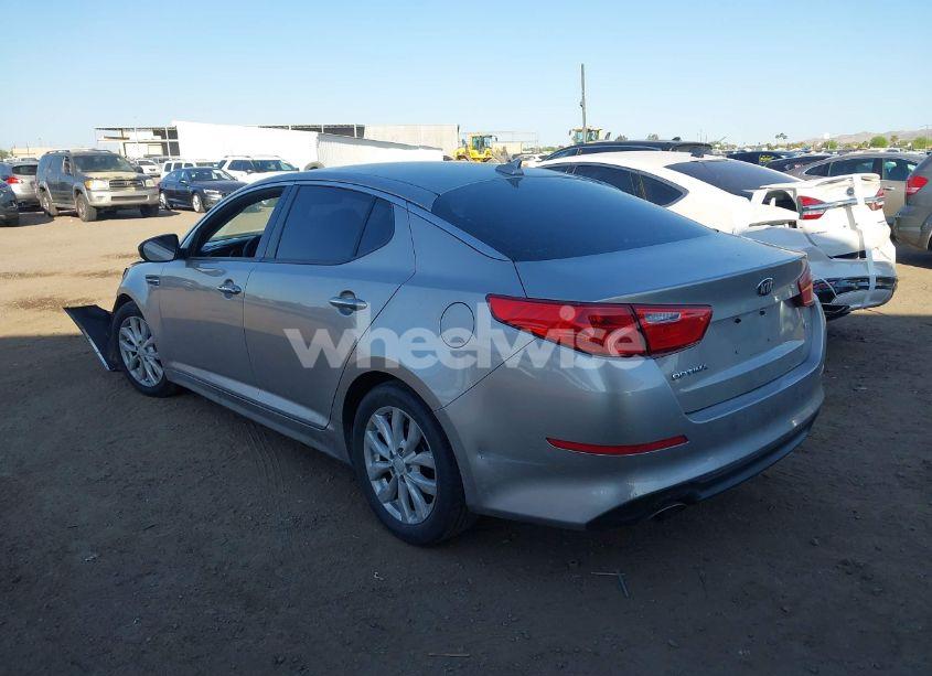 Photo 3 of 2015 Kia Optima LX (VIN 5XXGM4A78FG473769)
