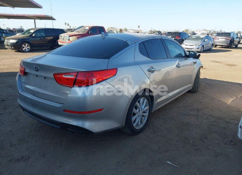 Photo 4 of 2015 Kia Optima LX (VIN 5XXGM4A78FG473769)