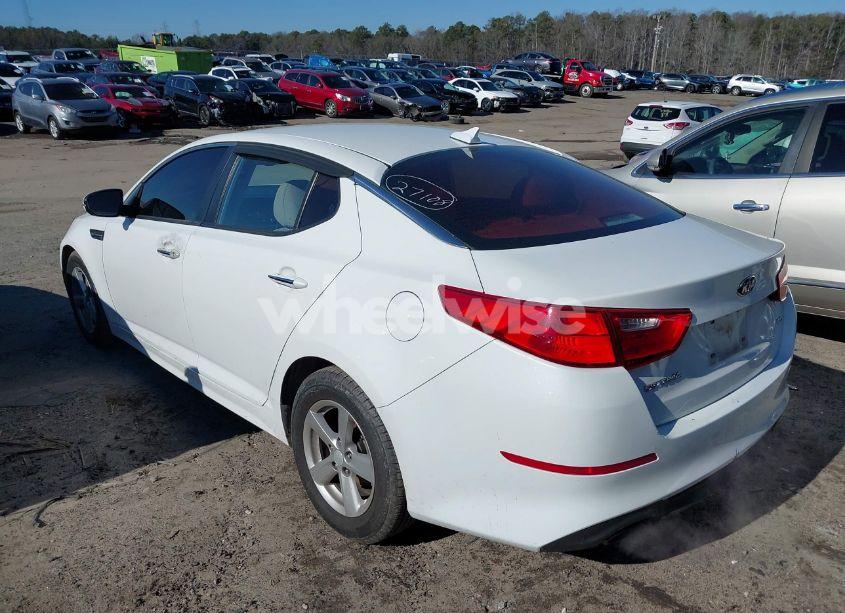 Photo 3 of 2015 Kia Optima LX (VIN 5XXGM4A78FG474162)