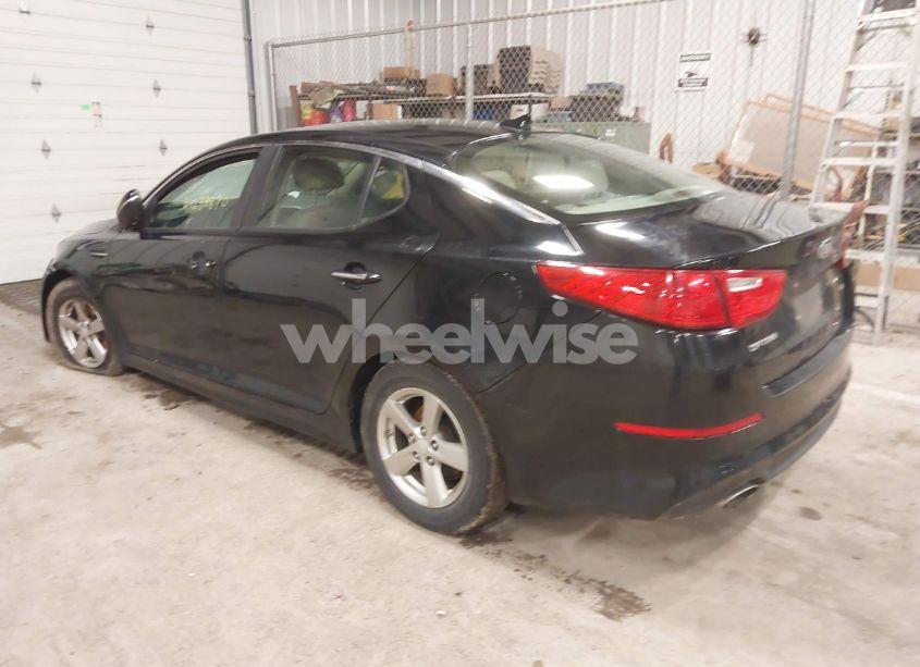 Photo 3 of 2015 Kia Optima LX (VIN 5XXGM4A78FG481631)