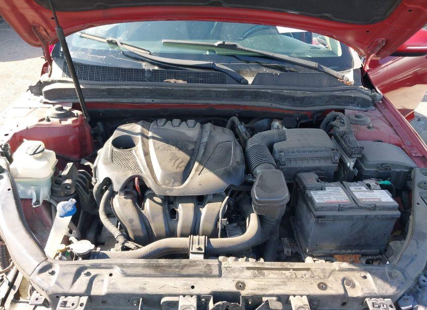 Photo 10 of 2015 Kia Optima LX (VIN 5XXGM4A78FG485405)