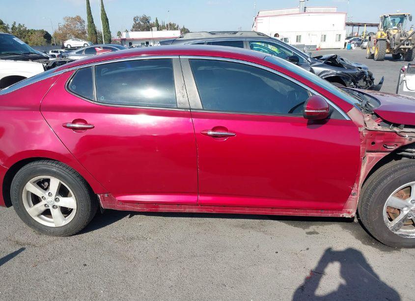 Photo 14 of 2015 Kia Optima LX (VIN 5XXGM4A78FG485405)