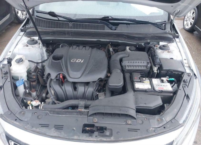 Photo 10 of 2015 Kia Optima LX (VIN 5XXGM4A78FG489115)