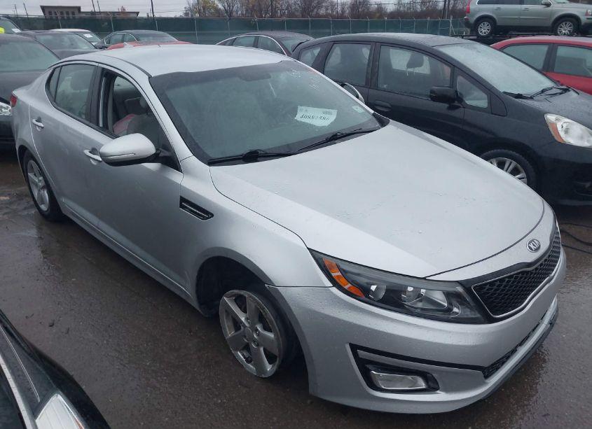 Photo 6 of 2015 Kia Optima LX (VIN 5XXGM4A78FG489115)