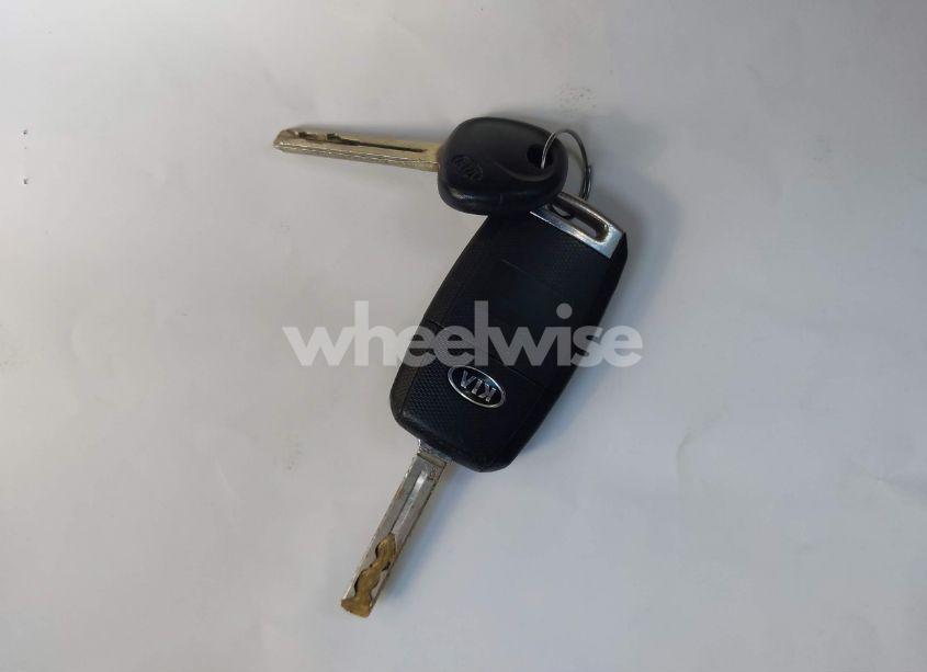 Photo 11 of 2015 Kia Optima LX (VIN 5XXGM4A78FG503983)